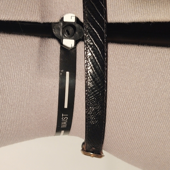 Thin Black Snakeskin Genuine Leather Upper Belt with Silver Buckle Sz M - Picture 5 of 7